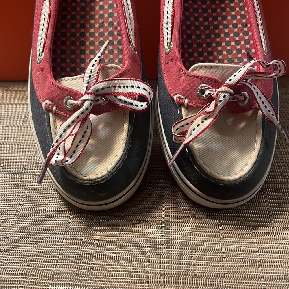 Sperry Shoes - Picture 2 of 6